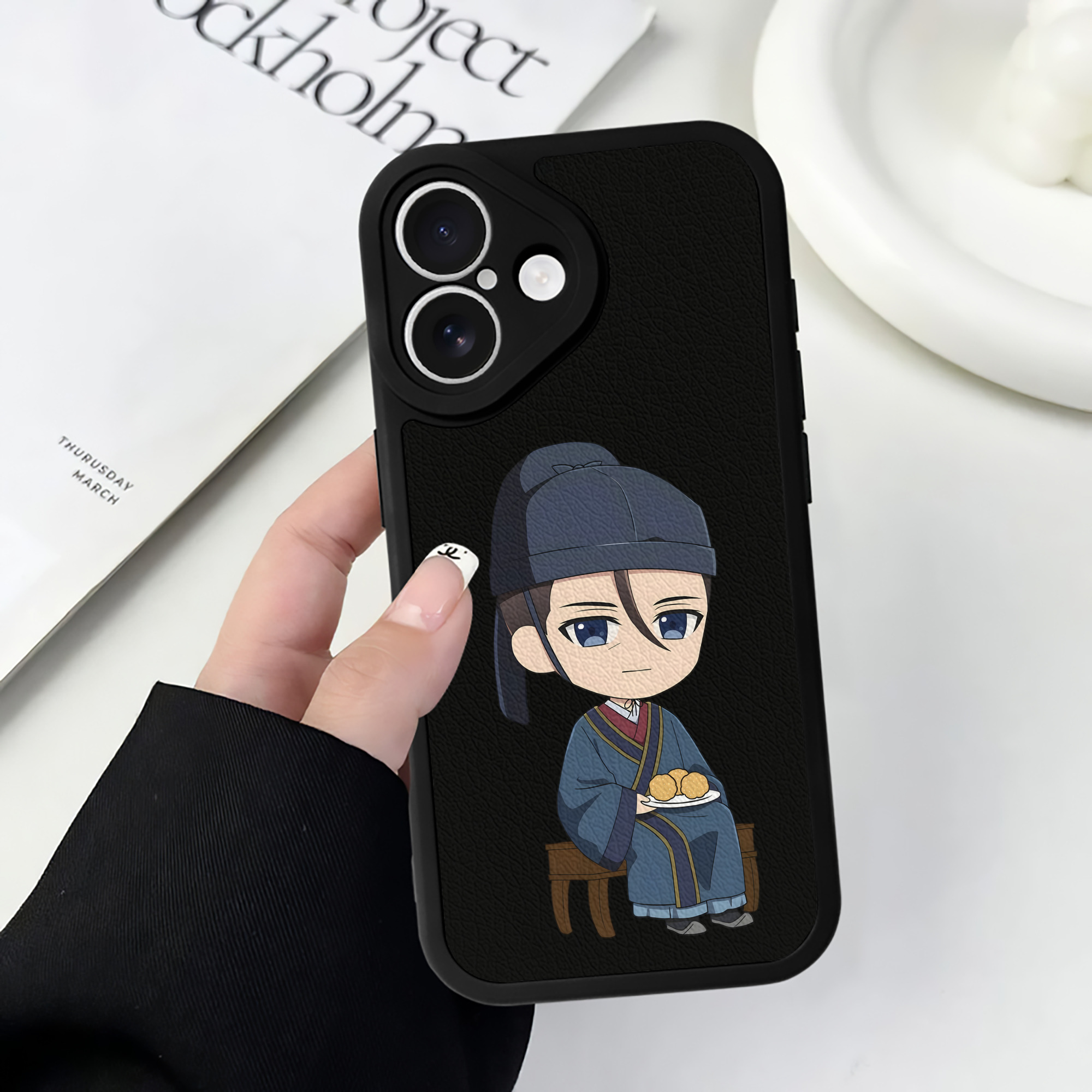薬屋のひとりごと The Apothecary Diaries 【iPhone 16シリーズ対応】シリコンスマホケース（レザー調） 材質：シリコン